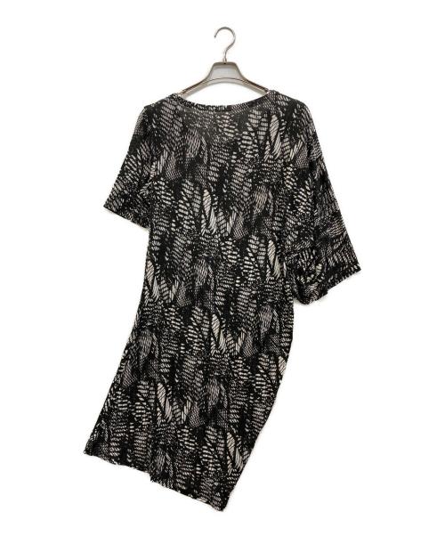 MM6 Maison Margiela（エムエムシックスメゾンマルジェラ）MM6 Maison Margiela (エムエムシックスメゾンマルジェラ) 総柄プリントワンピース　S32CT0572 ブラック サイズ:Mの古着・服飾アイテム