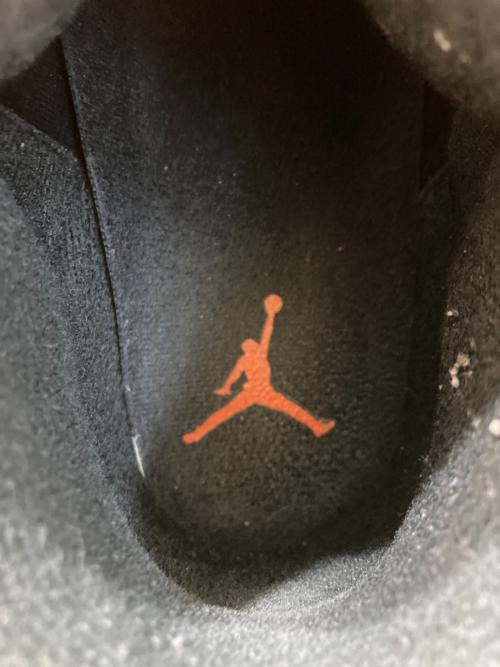 NIKE（ナイキ）NIKE (ナイキ) Air Jordan 3 Retro 