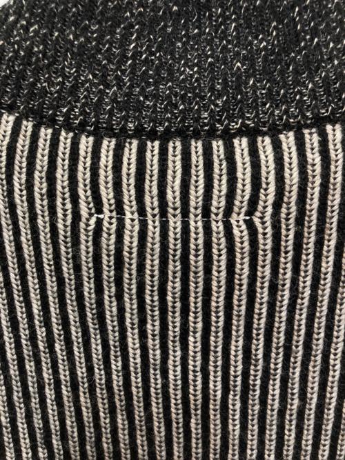 MM6 Maison Margiela（エムエムシックスメゾンマルジェラ）MM6 Maison Margiela (エムエムシックスメゾンマルジェラ) Distressed Rib Zip Cardigan ブラック サイズ:XLの古着・服飾アイテム