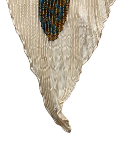 HERMES（エルメス）HERMES (エルメス) プリーツスカーフ ベージュの古着・服飾アイテム