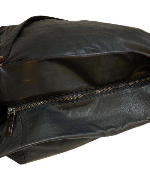discord YOJI YAMAMOTO（ディスコード ヨウジヤマモト）discord YOJI YAMAMOTO (ディスコード ヨウジヤマモト) Unevenness tote(Leather) DA-172-798 ブラックの古着・服飾アイテム
