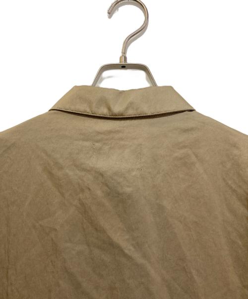 JORDAN（ジョーダン）JORDAN (ジョーダン) cactus jack (カクタス・ジャック) AS M J TS BTN DWN TOP　CW3131-247 ベージュ サイズ:Mの古着・服飾アイテム