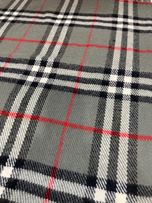 Burberry's（バーバリーズ）Burberry's (バーバリーズ) カシミヤノヴァチェックマフラー グレー 未使用品の古着・服飾アイテム