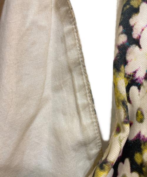MM6 Maison Margiela（エムエムシックスメゾンマルジェラ）MM6 Maison Margiela (エムエムシックスメゾンマルジェラ) フラワープリント ジャパニーズ トートバッグ　S54WD0005 ベージュの古着・服飾アイテム