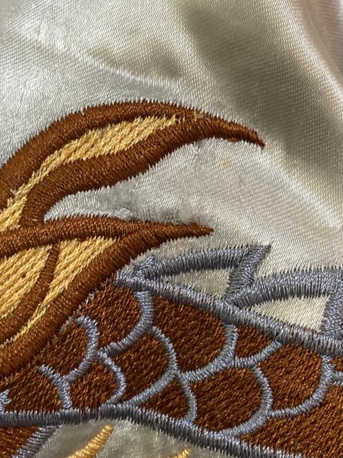 HOUSTON（ヒューストン）HOUSTON (ヒューストン) 中綿スカジャン ベージュ×ブラック サイズ:Mediumの古着・服飾アイテム