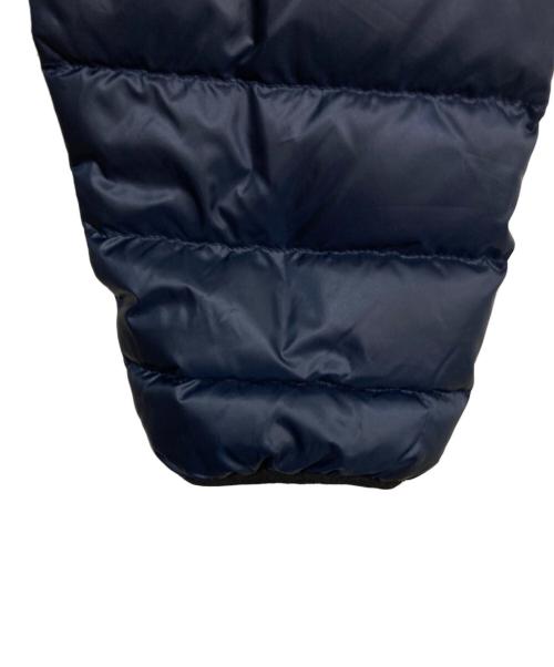 EMPORIO ARMANI（エンポリオアルマーニ）EMPORIO ARMANI (エンポリオアルマーニ) ラバーロゴダウンジャケット ネイビー サイズ:Lの古着・服飾アイテム