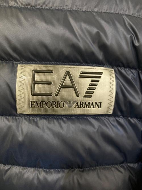 EMPORIO ARMANI（エンポリオアルマーニ）EMPORIO ARMANI (エンポリオアルマーニ) ラバーロゴダウンジャケット ネイビー サイズ:Lの古着・服飾アイテム