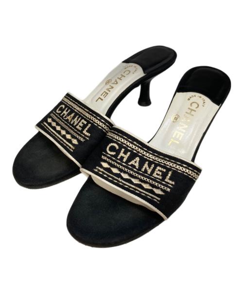 CHANEL（シャネル）CHANEL (シャネル) ロゴキャンバスサンダル ブラック サイズ:38 1/2の古着・服飾アイテム