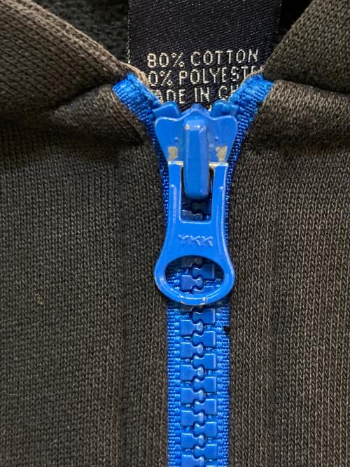 stussy（ステューシー）stussy (ステューシー) ジップパーカー　28629 ブラック サイズ:Mの古着・服飾アイテム