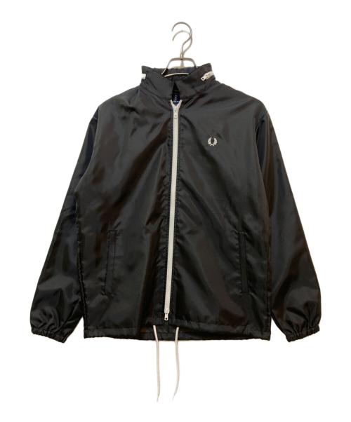 FRED PERRY（フレッドペリー）FRED PERRY (フレッドペリー) ロゴ刺繍ウィンドブレーカー　F2533 ブラック サイズ:S 未使用品の古着・服飾アイテム