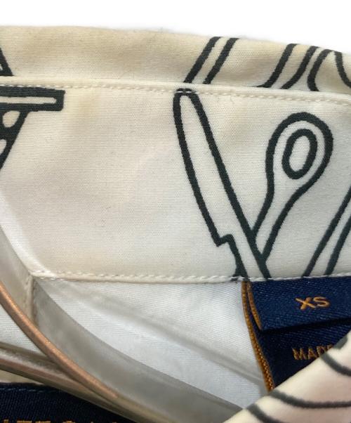 LOUIS VUITTON（ルイ ヴィトン）LOUIS VUITTON (ルイ ヴィトン) LVロゴプレイズ シャツ ホワイト サイズ:XSの古着・服飾アイテム