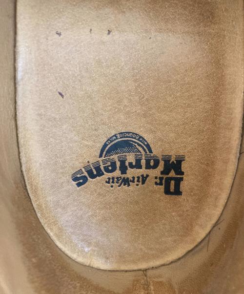 Dr.Martens（ドクターマーチン）Dr.Martens (ドクターマーチン) 3ホールスウェードブーツ　AW006 ベージュ サイズ:6の古着・服飾アイテム