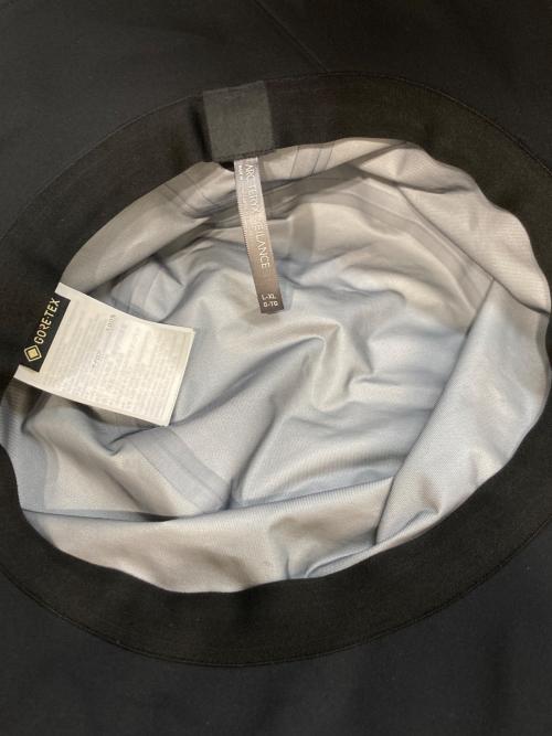 ARC'TERYX VEILANCE（アークテリクス ヴェイランス）ARC'TERYX VEILANCE (アークテリクス ヴェイランス) GORE-TEX BUCKET HAT ブラック サイズ:60cmの古着・服飾アイテム