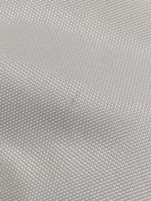 MILLET（ミレー）MILLET (ミレー) KHUMBU MC 28　MIS0792 ホワイトの古着・服飾アイテム