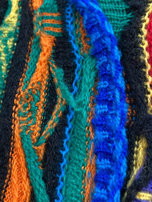 Coogi（クージー）Coogi (クージー) 3Dニットベスト マルチカラー サイズ:Sの古着・服飾アイテム