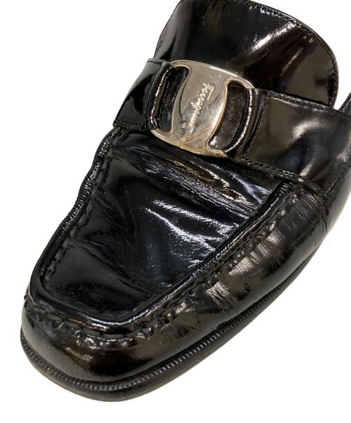 Salvatore Ferragamo（サルヴァトーレ フェラガモ）Salvatore Ferragamo (サルヴァトーレ フェラガモ) ローファー ネイビー サイズ:7の古着・服飾アイテム