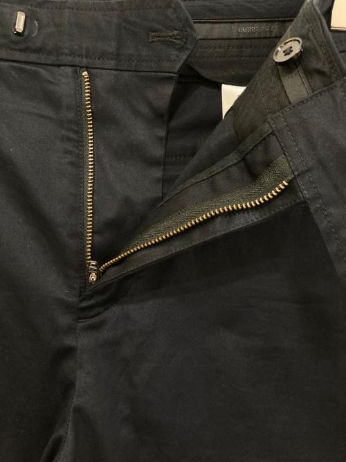 BURBERRY（バーバリー）BURBERRY (バーバリー) SHILTON チノパンツ　8055175 ネイビー サイズ:48の古着・服飾アイテム