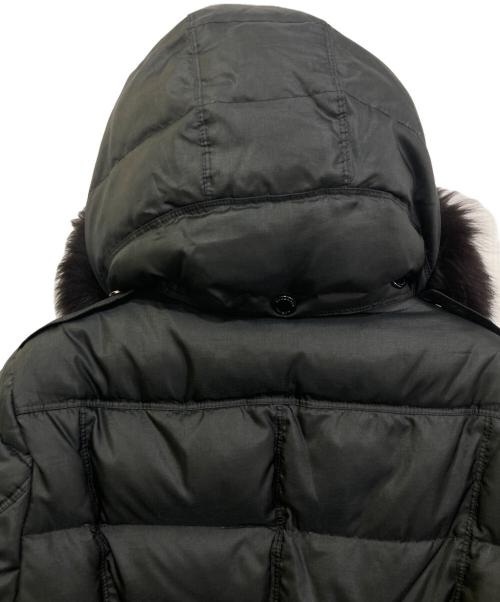 BURBERRY LONDON（バーバリーロンドン）BURBERRY LONDON (バーバリーロンドン) ブルーフォックスファーダウンコート 3891315 ブラック サイズ:Mの古着・服飾アイテム