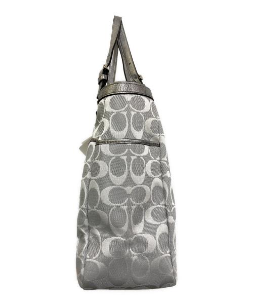 COACH（コーチ）COACH (コーチ) シグネチャートートバッグ　F17725 シルバー 未使用品の古着・服飾アイテム