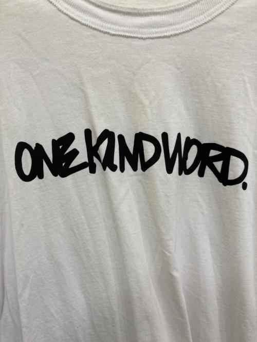sacai（サカイ）sacai (サカイ) Eric Haze (エリック・ヘイズ) ONE KIND WORD Print LSV T-Shirts ホワイト サイズ:3の古着・服飾アイテム