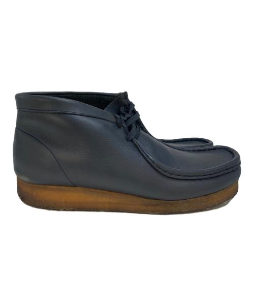 CLARKS（クラークス）CLARKS (クラークス) ワラビー ネイビー サイズ:８の古着・服飾アイテム