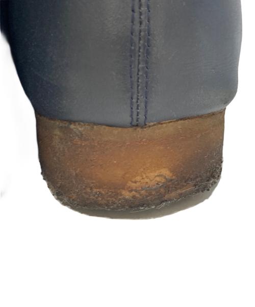 CLARKS（クラークス）CLARKS (クラークス) ワラビー ネイビー サイズ:８の古着・服飾アイテム