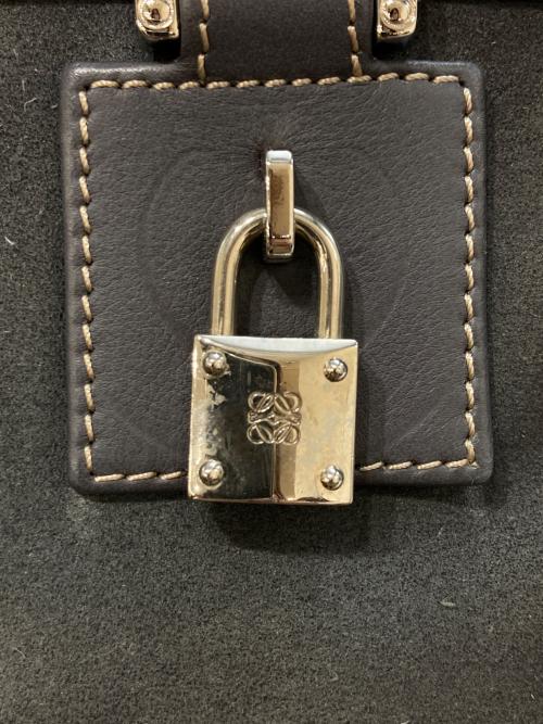 LOEWE（ロエベ）LOEWE (ロエベ) アマソナ28 スエードハンドバッグ グレーの古着・服飾アイテム