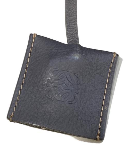 LOEWE（ロエベ）LOEWE (ロエベ) アマソナ28 スエードハンドバッグ グレーの古着・服飾アイテム