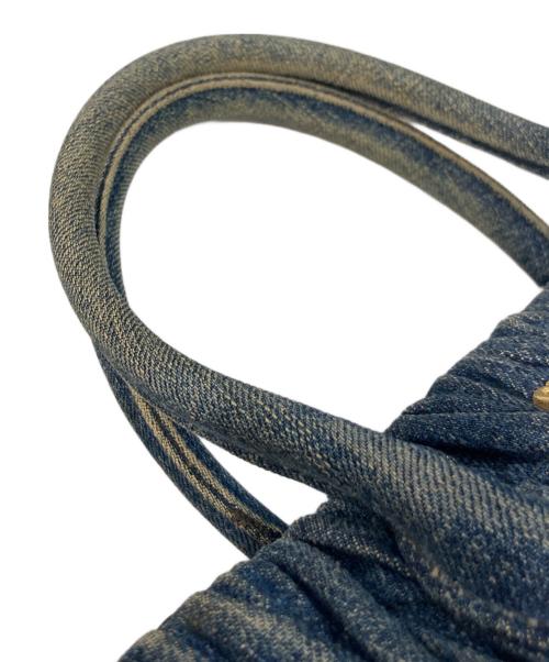 MIU MIU（ミュウミュウ）MIU MIU (ミュウミュウ) マテラッセデニムショルダーバッグ インディゴの古着・服飾アイテム