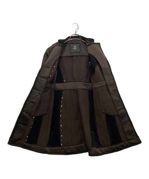 Ozz croce（オッズクローチェ）Ozz croce (オッズクローチェ) スタッズデザインボンディングコート ブラウン サイズ:不明(実寸をご参照下さい)の古着・服飾アイテム
