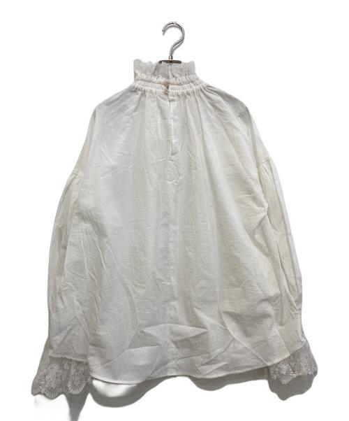 Whim Gazette（ウィムガゼット）Whim Gazette (ウィムガゼット) レースギャザーブラウス　WGZ10A2304A0001 ホワイト サイズ:Fの古着・服飾アイテム