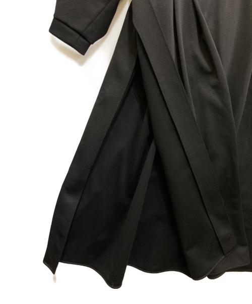 THE RERACS（ザ リラクス）THE RERACS (ザ リラクス) フーデッドワンピース ブラック サイズ:サイズ表記なしの古着・服飾アイテム