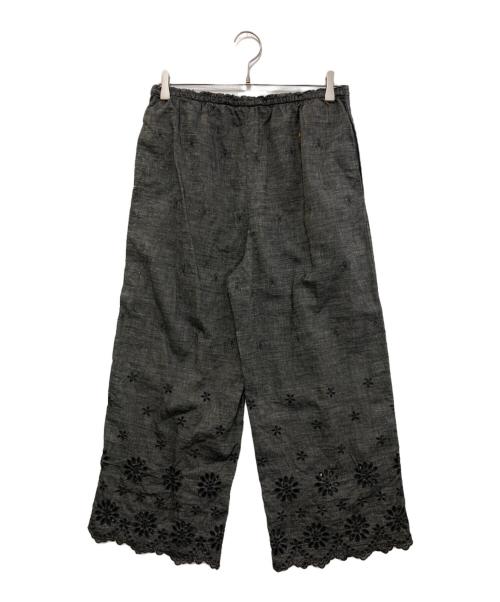 45R（フォーティファイブ・アール）45R (フォーティファイブ・アール) 綿麻ダンガリーカットワークペチパンツ グレー サイズ:★★の古着・服飾アイテム