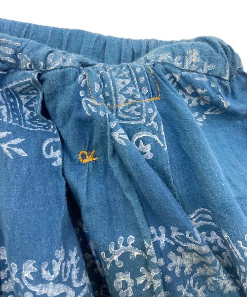 45R（フォーティファイブ・アール）45R (フォーティファイブ・アール) インドカディの908ブロックプリント縞フラワースカート　70540022 ブルー サイズ:-の古着・服飾アイテム