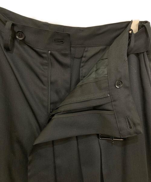 GROUND Y（グラウンドワイ）GROUND Y (グラウンドワイ) プリーツラップウールギャバ袴パンツ　GO-P07-100 ブラック サイズ:3の古着・服飾アイテム