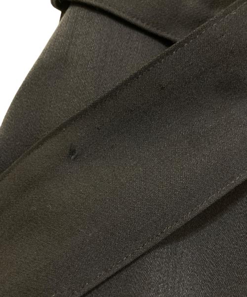 GROUND Y（グラウンドワイ）GROUND Y (グラウンドワイ) プリーツラップウールギャバ袴パンツ　GO-P07-100 ブラック サイズ:3の古着・服飾アイテム