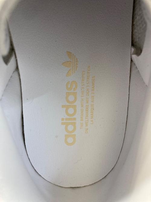 adidas（アディダス）adidas (アディダス) SAMBA OG ベージュ サイズ:24 未使用品の古着・服飾アイテム