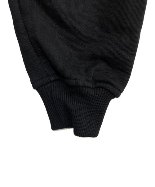 JIMMY CHOO（ジミーチュウ）JIMMY CHOO (ジミーチュウ) ロゴプリントパーカー ブラック サイズ:XSの古着・服飾アイテム