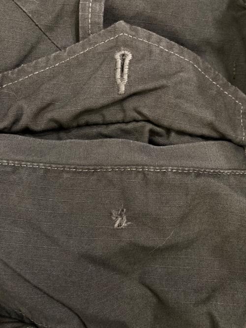 JULIUS（ユリウス）JULIUS (ユリウス) フォールデッドバギーパンツ　737PAM9 カーキ サイズ:2の古着・服飾アイテム