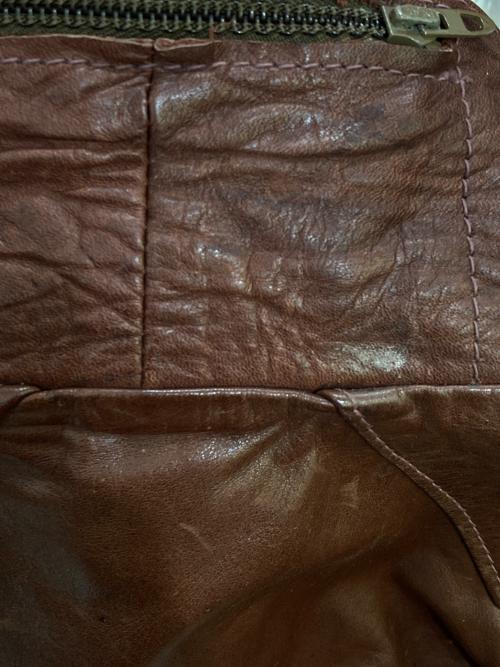 East West Musical Instruments（イーストウエストミュージカルインストルメンツ）East West Musical Instruments (イーストウエストミュージカルインストルメンツ) ウィンチェスター レザージャケット バーガンディー サイズ:サイズ表記なしの古着・服飾アイテム