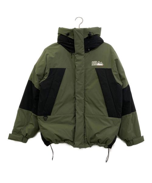 FIRST DOWN（ファーストダウン）FIRST DOWN (ファーストダウン) パネルダウンジャケット カーキ サイズ:Mの古着・服飾アイテム