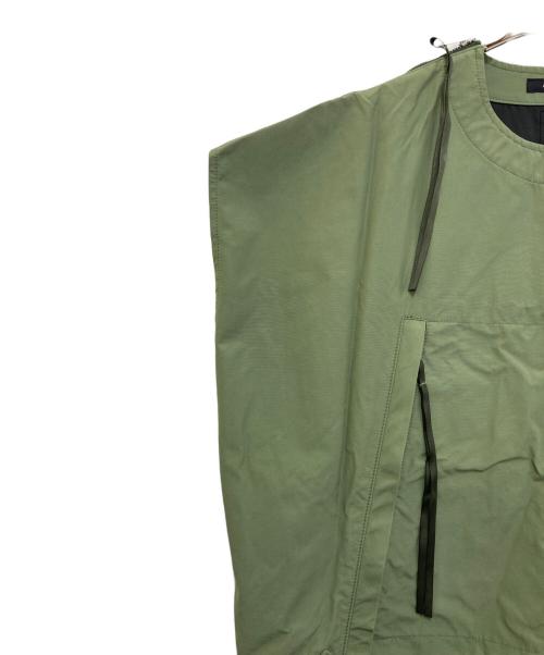 ALMOSTBLACK（オールモストブラック）ALMOSTBLACK (オールモストブラック) ポンチョコート　21SS-VE02B グリーン サイズ:3の古着・服飾アイテム