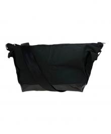 MARGARET HOWELL（マーガレットハウエル）の古着「メッセンジャーバッグ」｜ブラック