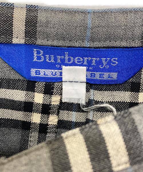 BURBERRY BLUE LABEL（バーバリー ブルー レーベル）BURBERRY BLUE LABEL (バーバリー ブルー レーベル) チェックラップスカート グレー サイズ:38の古着・服飾アイテム