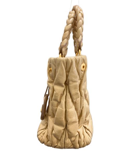 MIU MIU（ミュウミュウ）MIU MIU (ミュウミュウ) マテラッセ 2WAYバッグ ベージュの古着・服飾アイテム