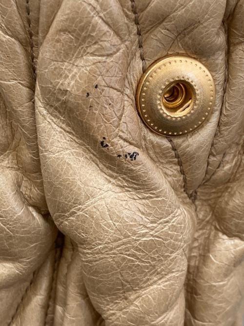 MIU MIU（ミュウミュウ）MIU MIU (ミュウミュウ) マテラッセ 2WAYバッグ ベージュの古着・服飾アイテム