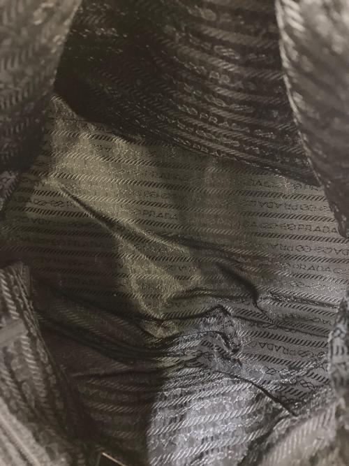 PRADA（プラダ）PRADA (プラダ) ナイロントートバッグ ブラックの古着・服飾アイテム