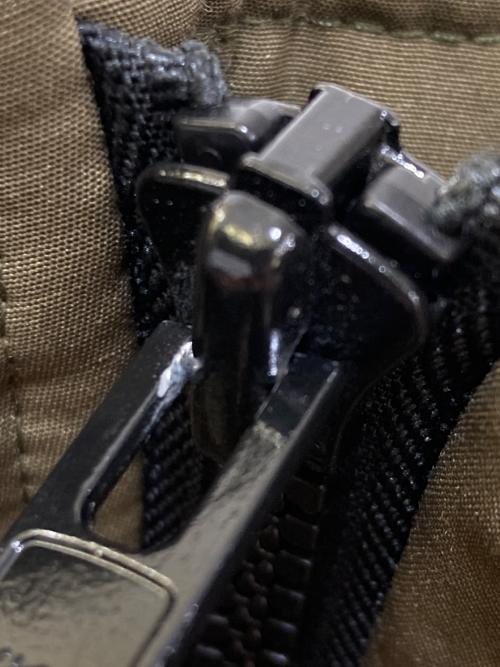 CANADA GOOSE（カナダグース）CANADA GOOSE (カナダグース) ウィンダムパーカ　3808MA オリーブ サイズ:Mの古着・服飾アイテム