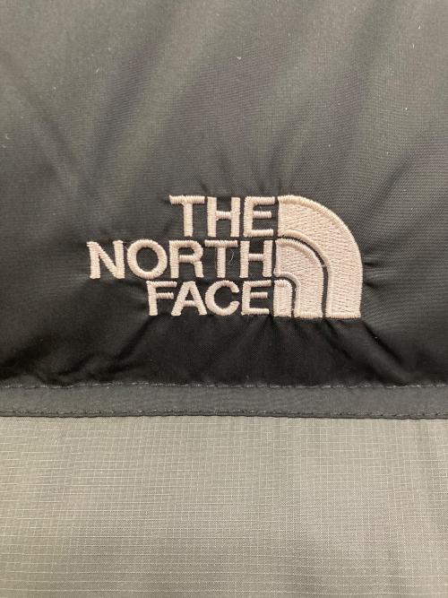 THE NORTH FACE（ザ ノース フェイス）THE NORTH FACE (ザ ノース フェイス) NUPTSE VEST グレー×ブラック サイズ:Lの古着・服飾アイテム