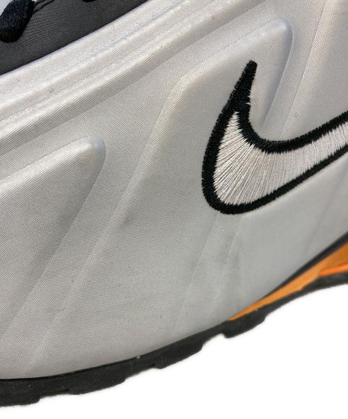 NIKE（ナイキ）NIKE (ナイキ) Shox R4 Black/Bright Mandarin　HQ1988-003 シルバー サイズ:30の古着・服飾アイテム